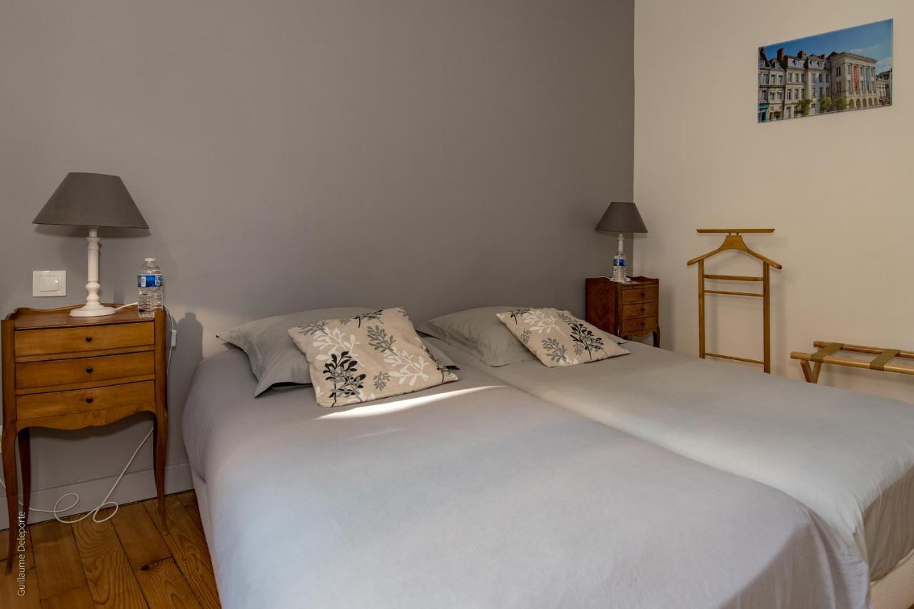 Chambre D'Hotes Les Cles Des Places อาร์ราส ภายนอก รูปภาพ